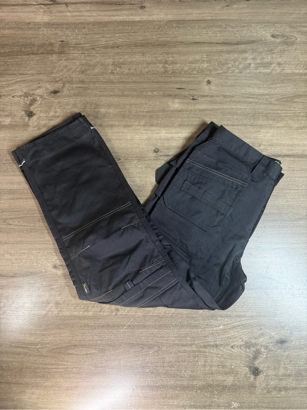 NWOT Apache Calgary Black Stretch Holster-Pocket Cargo Tough Work Trouser 34x31